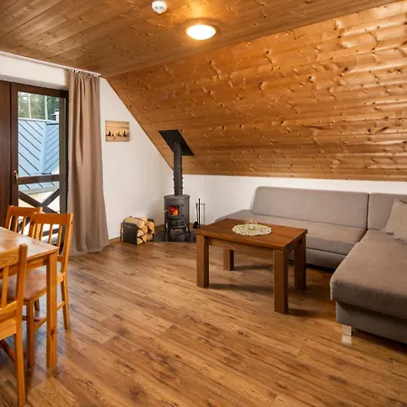 Apartment Aram Kubinska Hola Dolny Kubin