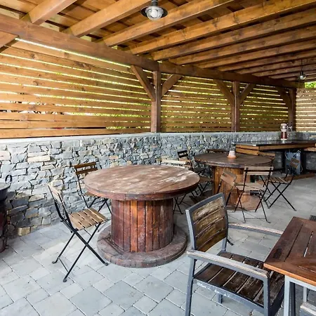 Apartment Aram Kubinska Hola Dolny Kubin